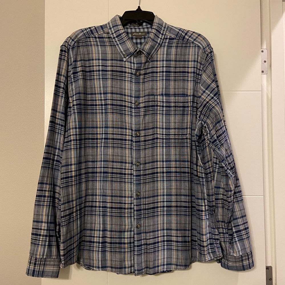 Men’s Eddie Bauer Classic Fit Button Down—XL